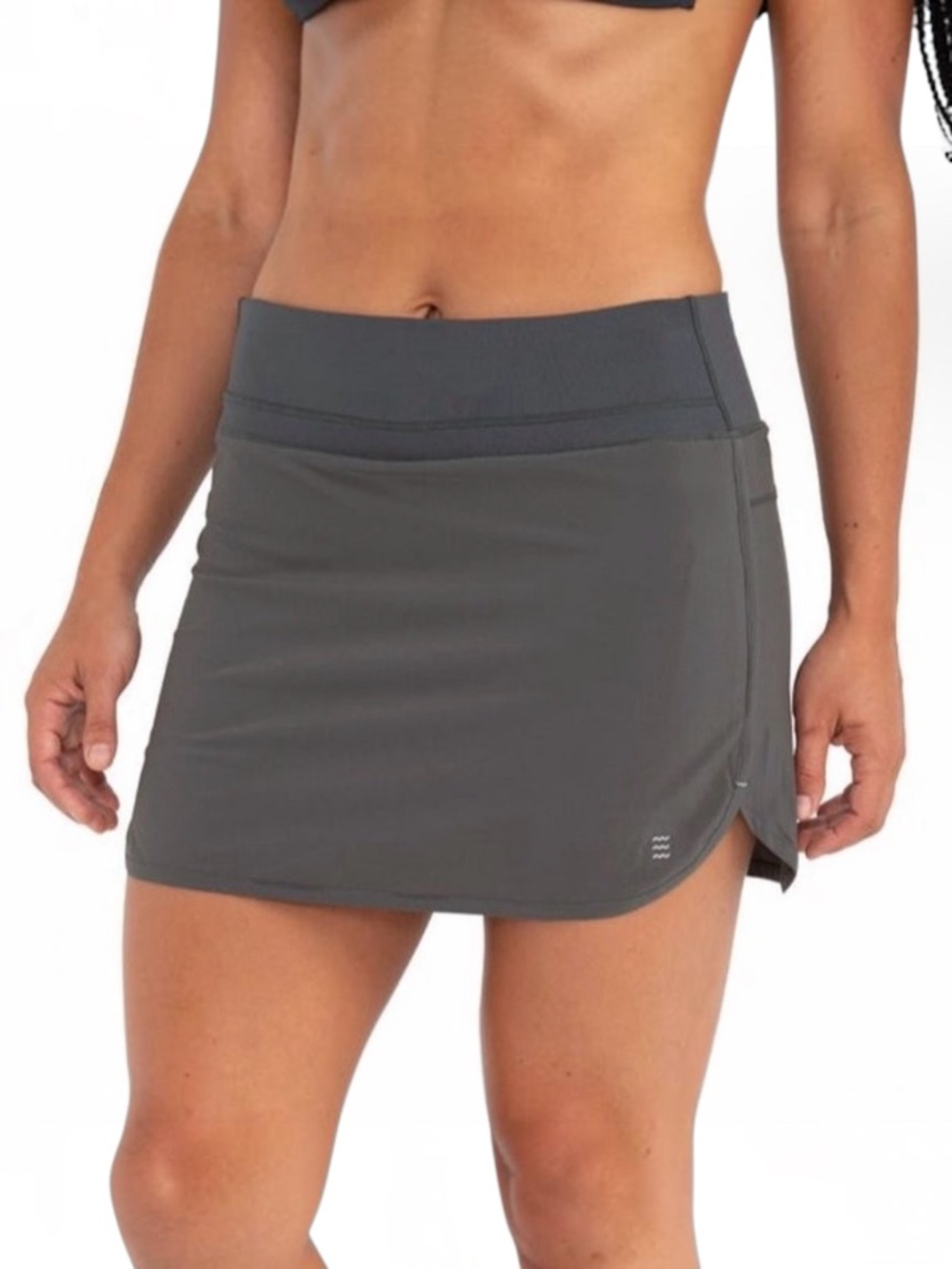 Free Fly Gray Skort L